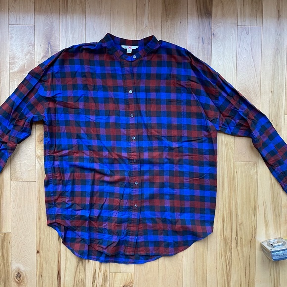 LL Bean Signature Flannel - Picture 3 of 9